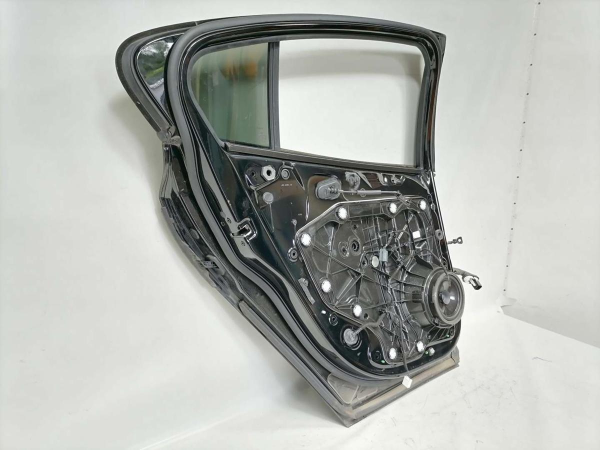 Ford Focus 4 original Tür hinten links Iridium-Schwarz Metallic Fließheck Bj.2018